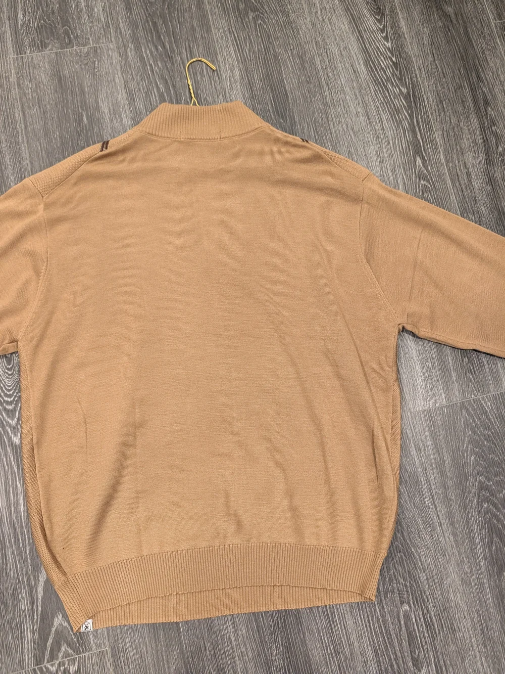Stacy Adams Tan Crewneck Sweater with Diamond Knit Pattern